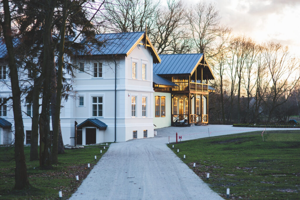City Modular Buildings Inc. | Laneway Homes 101: How Toronto Homeowners Can Add Rental Income? laneway homes Toronto